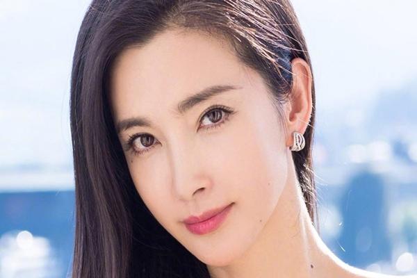 Lý Băng Băng, mỹ nhân không tuổi độc thân ở tuổi 51