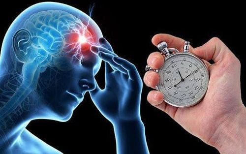 Uống sữa vào thời điểm nào hiệu quả nhất? 7 nhóm người này tốt nhất không nên dùng
